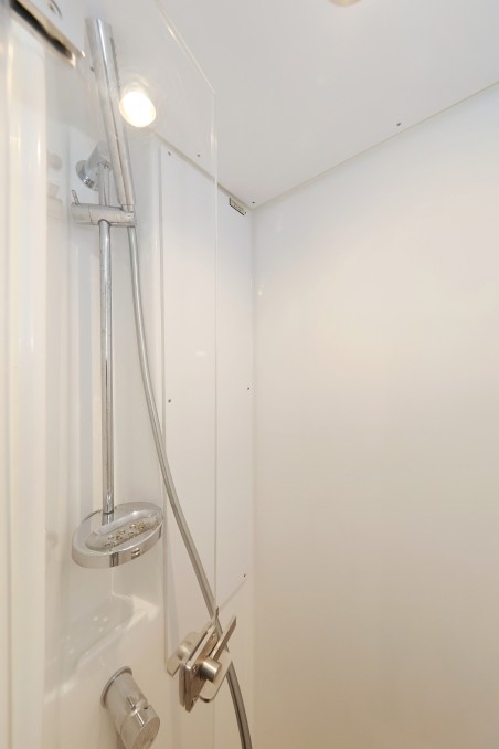 Catana Group Bali 4.4 - 4 + 2 cab. Imagination