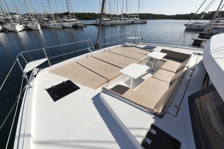 Bali 4.5 - 4 + 2 cab. | Czarter jachtu Chorwacja | Travelboat