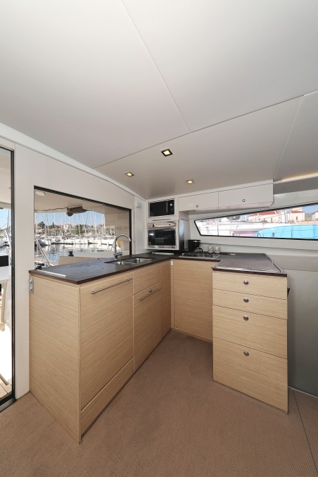 Bali 4.5 - 4 + 2 cab. | Czarter jachtu Chorwacja | Travelboat