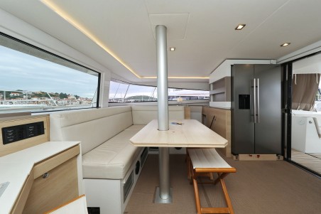 Bali 4.5 | czarter jachtu Chorwacja | Travelboat