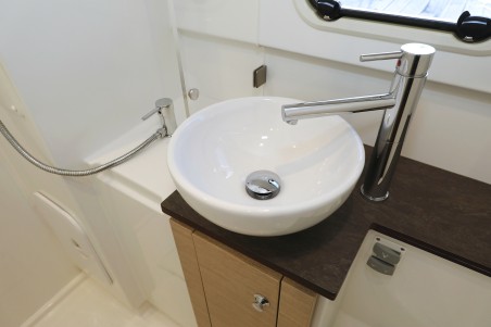 Catana Group Bali 4.5 - 4 + 2 cab. Rozi V