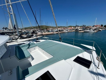 Catana Group Bali 4.6 - 4 + 1 cab. Brain