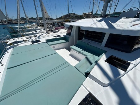 Catana Group Bali 4.6 - 4 + 1 cab. Brain