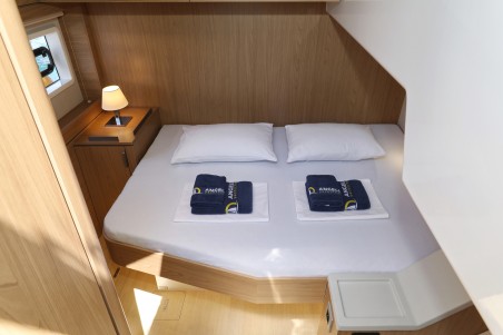 Catana Group Bali 4.6 - 4 + 1 cab. Brain