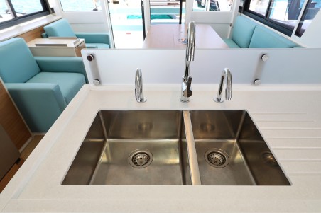 Catana Group Bali 4.6 - 4 + 1 cab. Brain