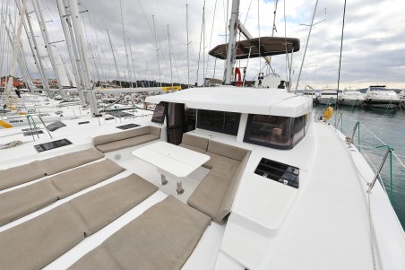 Catana Group Bali 4.6 - 5 + 1 cab. Triton