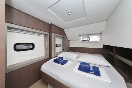 Catana Group Bali 4.6 - 5 + 1 cab. Triton