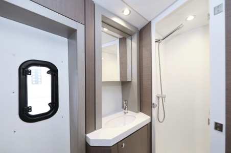 Catana Group Bali 4.6 - 5 + 1 cab. Triton