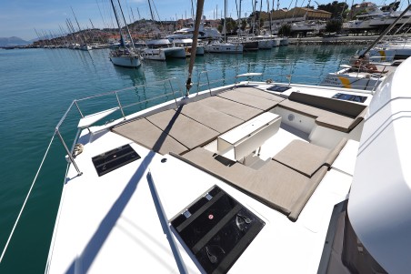 Catana Group Bali 4.8 - 6 + 2 cab. Titan