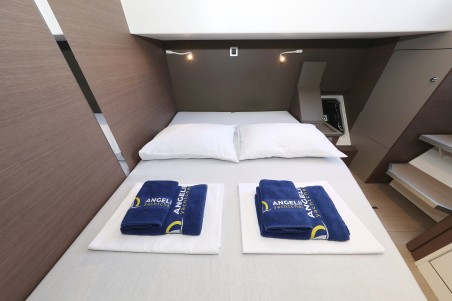 Catana Group Bali 4.8 - 6 + 2 cab. Titan