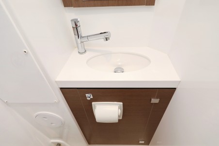 Catana Group Bali 4.8 - 6 + 2 cab. Titan