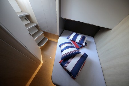 Catana Group Bali 5.4 - 6 + 2 cab. Lalounge