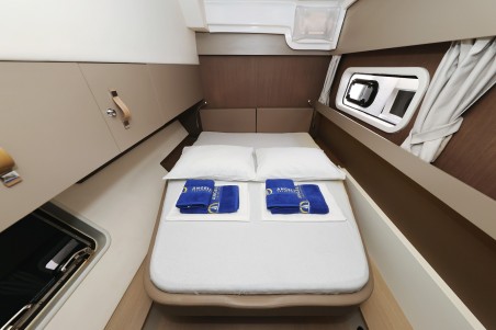 Catana Group Bali Catspace Queen Bee