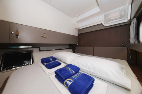 Catana Group Bali Catspace Queen Bee