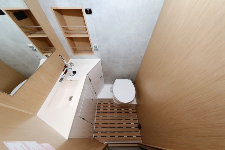 Bavaria Yachtbau Bavaria C42 Levente