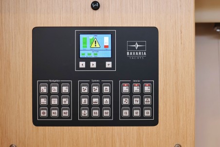 Bavaria Yachtbau Bavaria C42 Levente