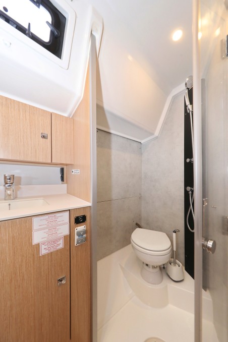 Bavaria C42 Maupiti | Yacht Charter Croatia | Travelboat