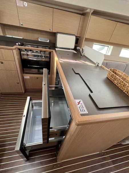 Bavaria Yachtbau Bavaria C45 Style - 3 cab. Sunny