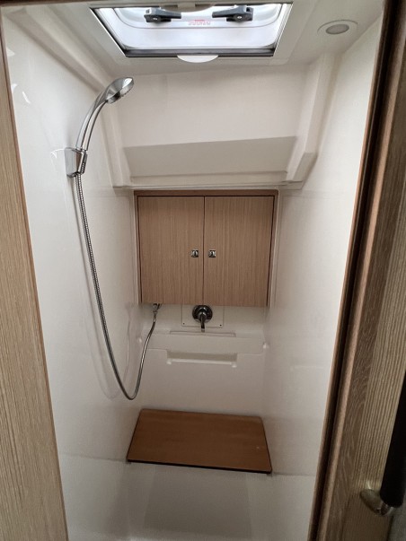 Bavaria Yachtbau Bavaria C45 Style - 3 cab. Sunny