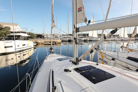 Bavaria Cruiser 33 | Czarter jachtu Chorwacja | Travelboat