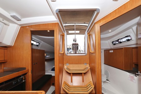 Bavaria Cruiser 33 | Czarter jachtu Chorwacja | Travelboat