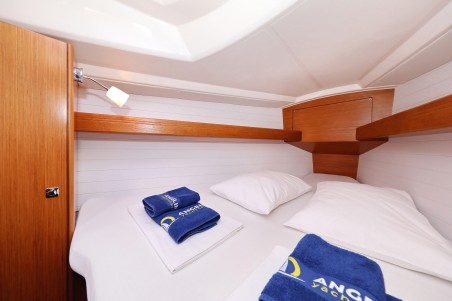 Bavaria Cruiser 33 | Czarter jachtu Chorwacja | Travelboat