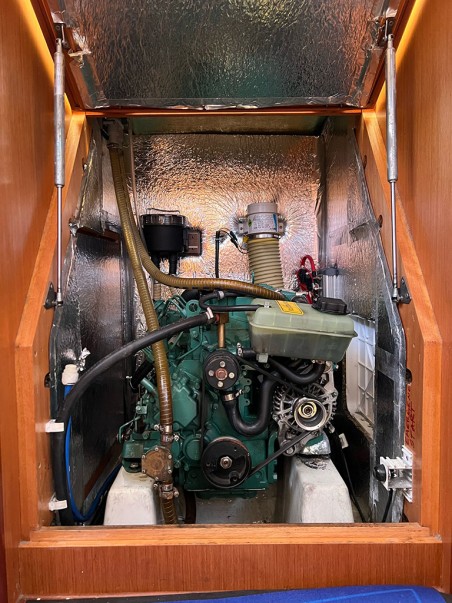 Bavaria Yachtbau Bavaria Cruiser 33 Pulenat