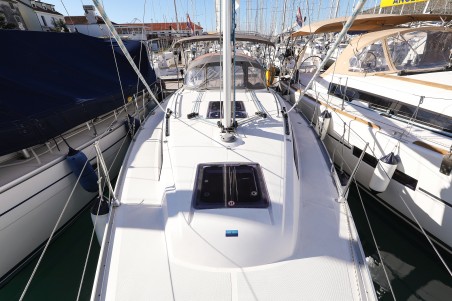 Bavaria Cruiser 34 | Czarter jachtu Chorwacja | Travelboat