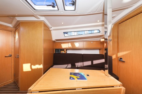 Bavaria Cruiser 34 | Czarter jachtu Chorwacja | Travelboat