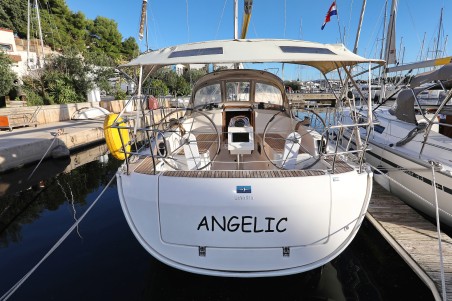 Bavaria Yachtbau Bavaria Cruiser 37 - 3 cab. Angelic