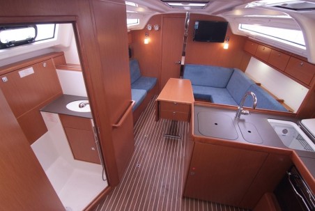 Bavaria Cruiser 37 | Czarter jachtu Chorwacja | Travelboat