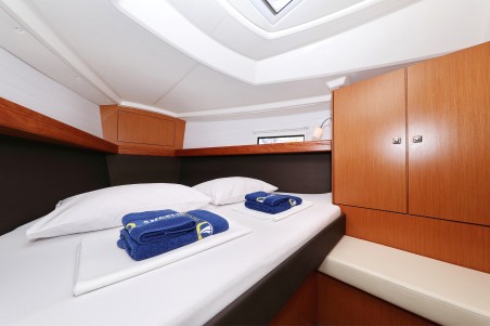 Bavaria Yachtbau Bavaria Cruiser 37 - 3 cab. Sun Course