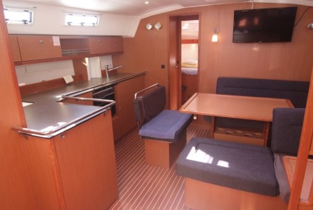 Bavaria Yachtbau Bavaria Cruiser 45 Vihor
