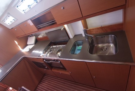 Bavaria Yachtbau Bavaria Cruiser 45 Vihor