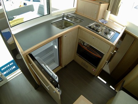 Lagoon-Bénéteau Lagoon 39 - 4 + 2 cab. Bob Cat