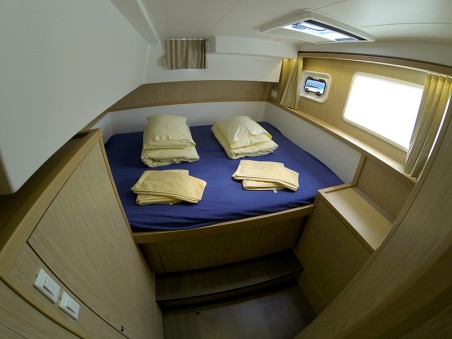 Lagoon-Bénéteau Lagoon 39 - 4 + 2 cab. Bob Cat