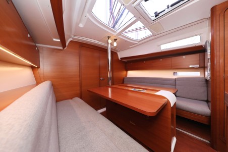 Dufour 350 GL | Czarter jachtu Chorwacja | Travelboat