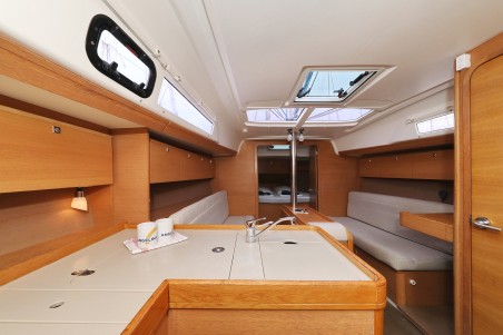 Dufour 350 GL | Czarter jachtu Chorwacja | Travelboat