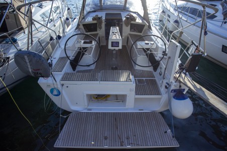 Dufour Yachts Dufour 360 GL - 3 cab. Vanila