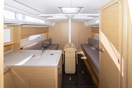 Dufour Yachts Dufour 37 - 3 cab. Lumi