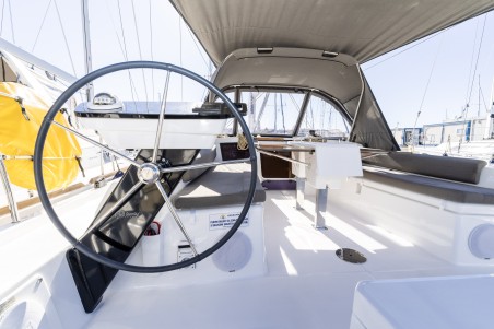 Dufour Yachts Dufour 37 - 3 cab. Lumi