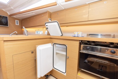 Dufour 390 | Czarter jachtu Chorwacja | Travelboat