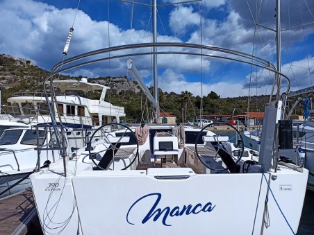 Dufour Yachts Dufour 390 GL Esko (ex Manca)