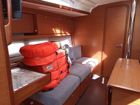 Dufour Yachts Dufour 390 GL Esko (ex Manca)