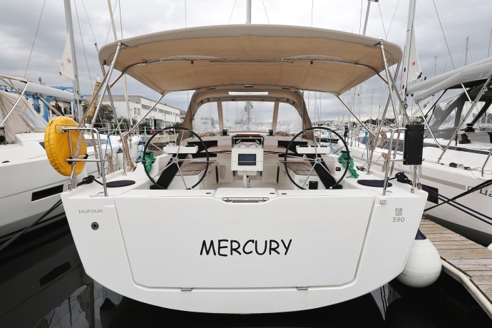 Dufour Yachts Dufour 390 GL Mercury
