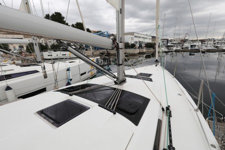 Dufour 390 GL Mercury | Yacht Charter Croatia | Travelboat