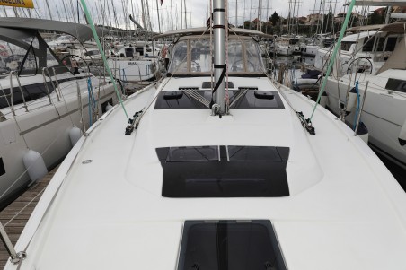 Dufour 390 GL Mercury | Yacht Charter Croatia | Travelboat