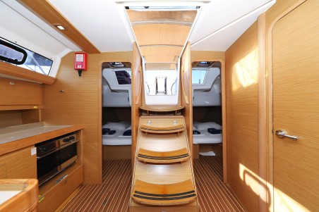 Dufour 412 GL | Yacht Charter Croatia | Travelboat