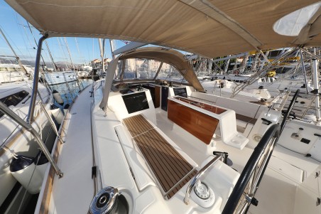 Dufour 412 GL | Yacht Charter Croatia | Travelboat