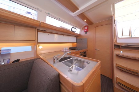 Dufour 412 GL | Yacht Charter Croatia | Travelboat